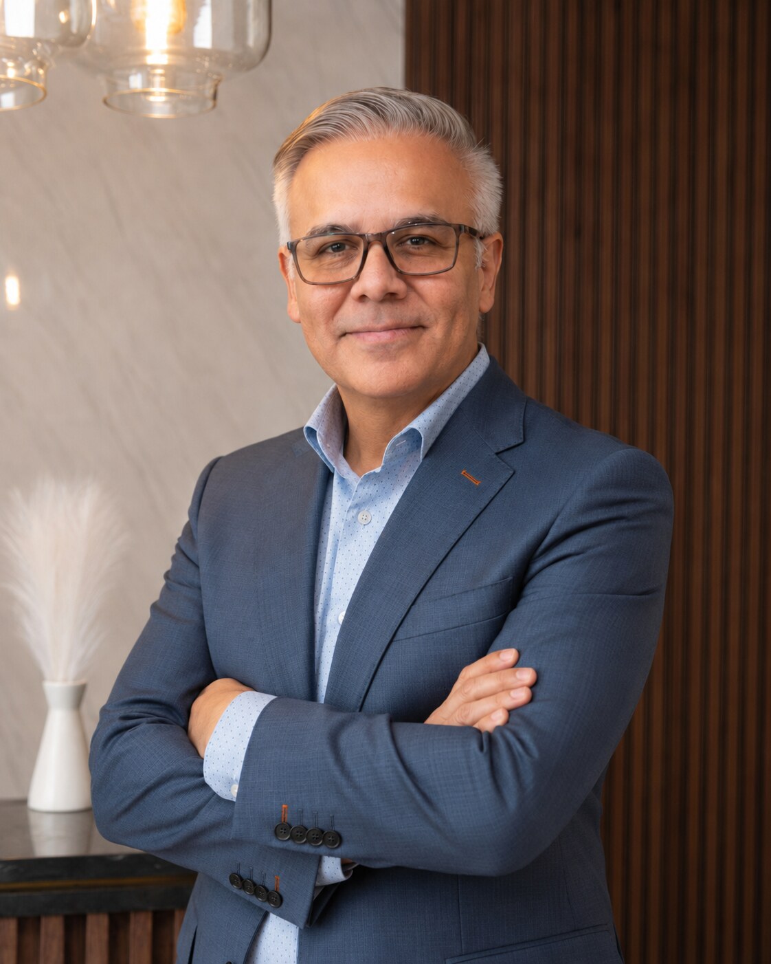Dr. Michael Rod Martínez de León, oftalmólogo retinólogo en Monterrey